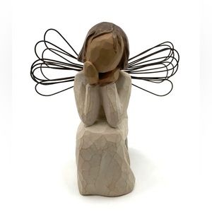 WILLOW TREE - Angel of Caring - 2001- Figurine - Susan Lordi - Demdaco #26079